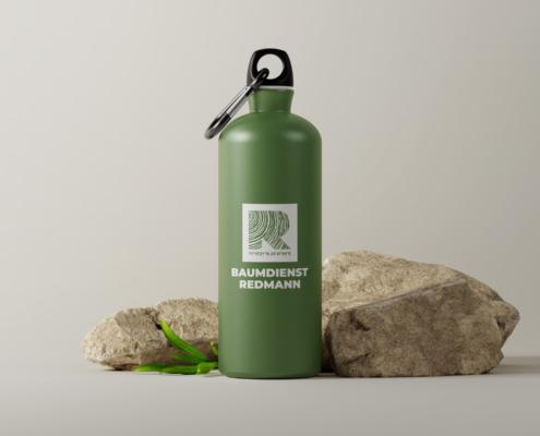 Logodesign für Baumdienst Redmann - Flasche