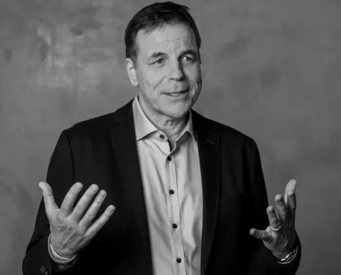 Urs Bachofner Crisis Alliance Portrait 2
